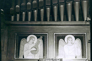 Detail původních varhan, fotografie z roku 1943.